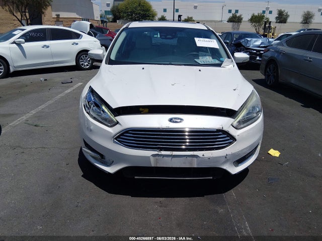 Ford Focus Titanium 2016 1FADP3N2XGL387843 Image 6