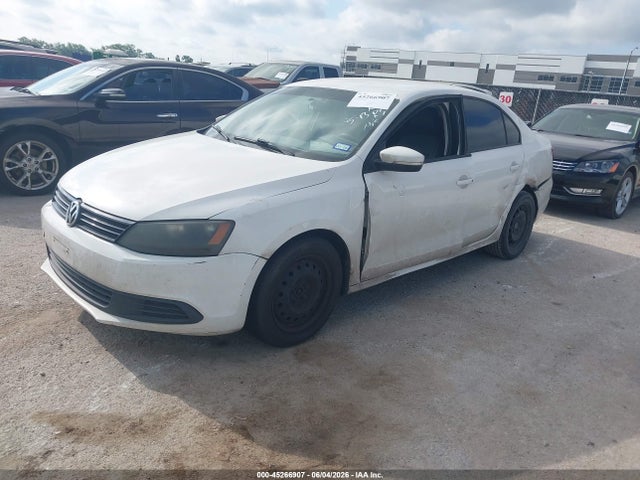 45266907 :رقم المزاد ، 3VWDX7AJ7BM365849 vin ، 2011 Volkswagen Jetta 2.5l Se مزاد بيع