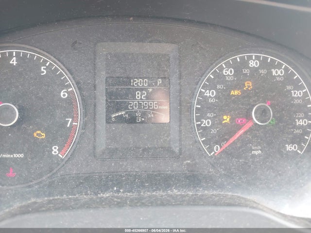 45266907 :رقم المزاد ، 3VWDX7AJ7BM365849 vin ، 2011 Volkswagen Jetta 2.5l Se مزاد بيع