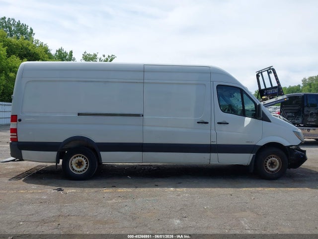 Продаж на аукціоні авто 2014 Mercedes-benz Sprinter 2500 High Roof, vin: WD3PE8DE0E5901152, номер лоту: 45266951