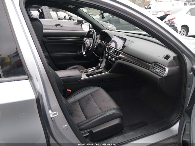 1HGCV1F37JA150268 Honda Accord Sport