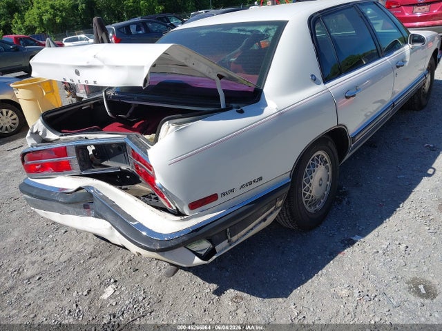 Продажа на аукционе авто 1992 Buick Park Avenue, vin: 1G4CW53L3N1639372, номер лота: 45266964