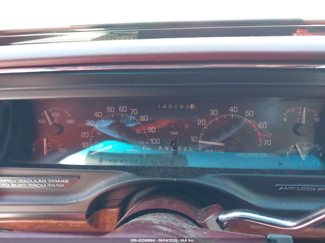 Продажа на аукционе авто 1992 Buick Park Avenue, vin: 1G4CW53L3N1639372, номер лота: 45266964