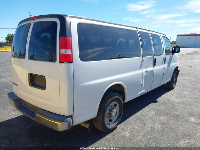 Продажа на аукционе авто 2017 Chevrolet Express 3500 Lt, vin: 1GAZGPFG3H1332383, номер лота: 45266966