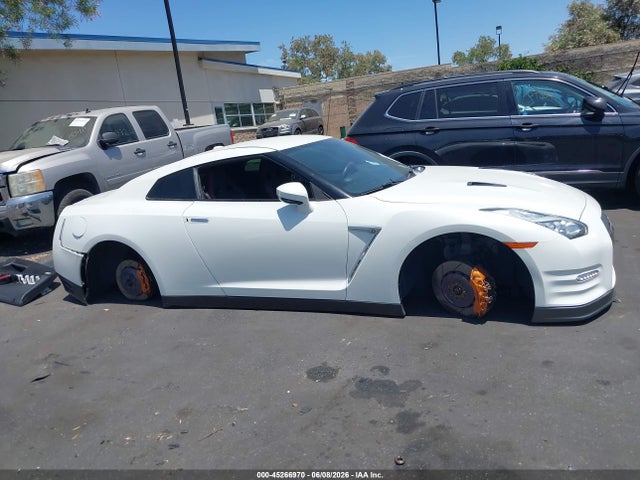 2015 Nissan Gt-r Black Edition/nismo/premium/track Edition მანქანა იყიდება აუქციონზე, vin: JN1AR5EF9FM280834, აუქციონის ნომერი: 45266970
