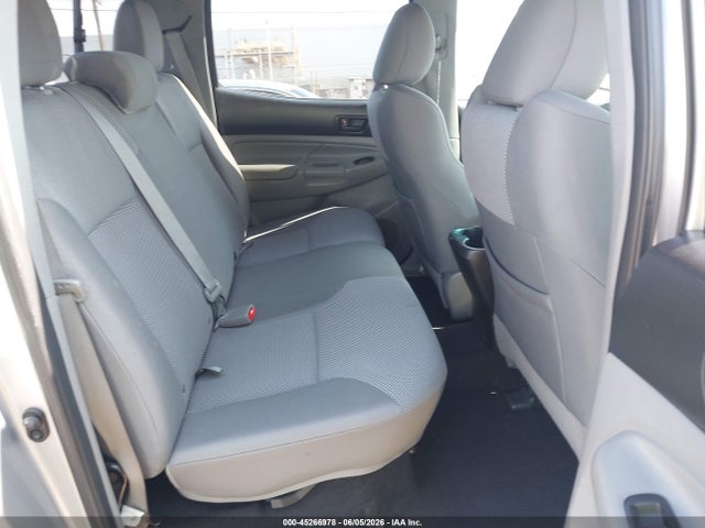 3TMJU4GN3EM165367 Toyota Tacoma Prerunner V6