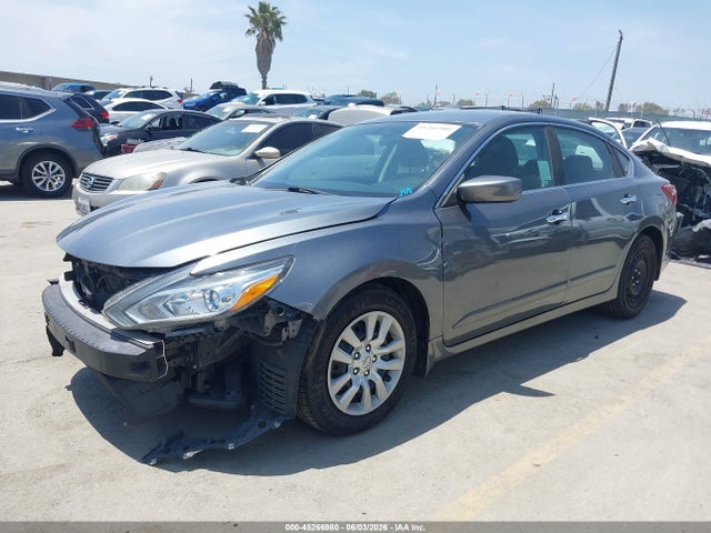 Nissan Altima 2.5 S 2018 1N4AL3AP0JC473511 Image 2