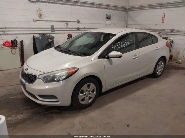 Продажа на аукционе авто 2015 Kia Forte Lx, vin: KNAFK4A6XF5336715, номер лота: 45266990