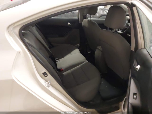 Продажа на аукционе авто 2015 Kia Forte Lx, vin: KNAFK4A6XF5336715, номер лота: 45266990