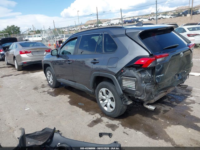 Toyota RAV4 LE 2020 2T3G1RFV4LW124355 Image 3