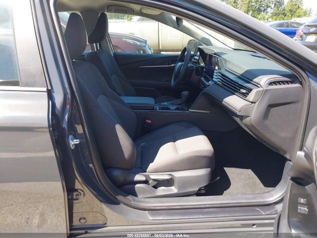 Продаж на аукціоні авто 2025 Toyota Camry Le, vin: 4T1DAACK9SU099510, номер лоту: 45266997