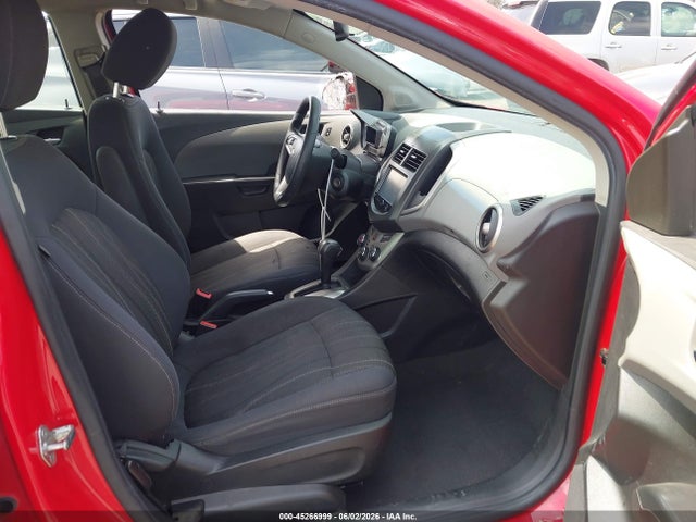 1G1JC5SH5G4129102 Chevrolet Sonic Lt Auto