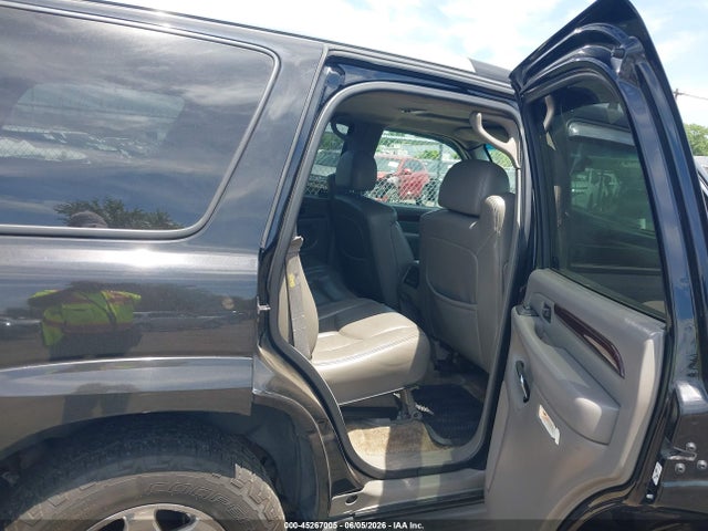 45267005 :رقم المزاد ، 1GYEK63N43R103409 vin ، 2003 Cadillac Escalade Standard مزاد بيع