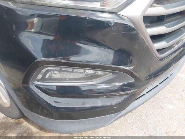 Продажа на аукционе авто 2016 Hyundai Tucson Se, vin: KM8J33A40GU220879, номер лота: 45267040