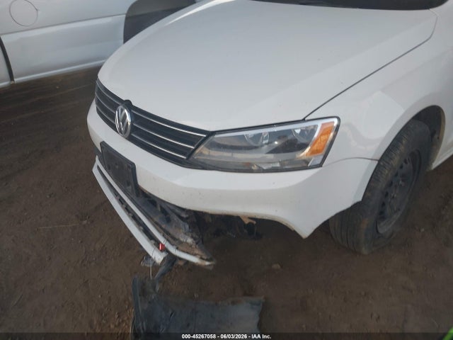 3VW267AJ3GM350041 Volkswagen Jetta 1.4t S