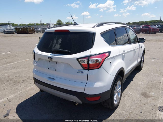 45267062 :رقم المزاد ، 1FMCU9HD2JUB01611 vin ، 2018 Ford Escape Sel مزاد بيع