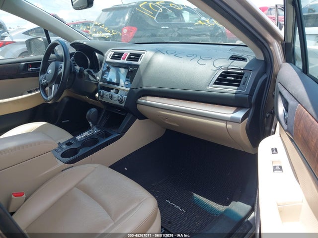 45267071 :رقم المزاد ، 4S4BSENC9G3245693 vin ، 2016 Subaru Outback 3.6r Limited مزاد بيع