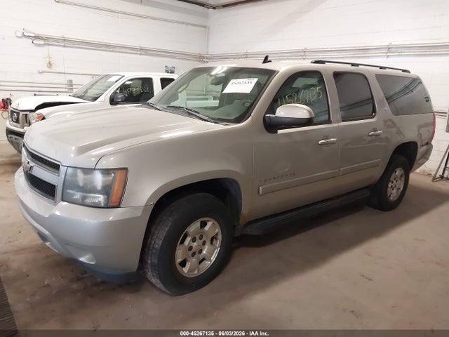 Продажа на аукционе авто 2008 Chevrolet Suburban 1500 Lt, vin: 1GNFK16358R232006, номер лота: 45267135