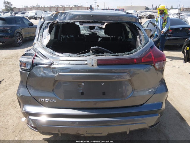 3N1CP5BV8RL579952 Nissan Kicks S Xtronic Cvt