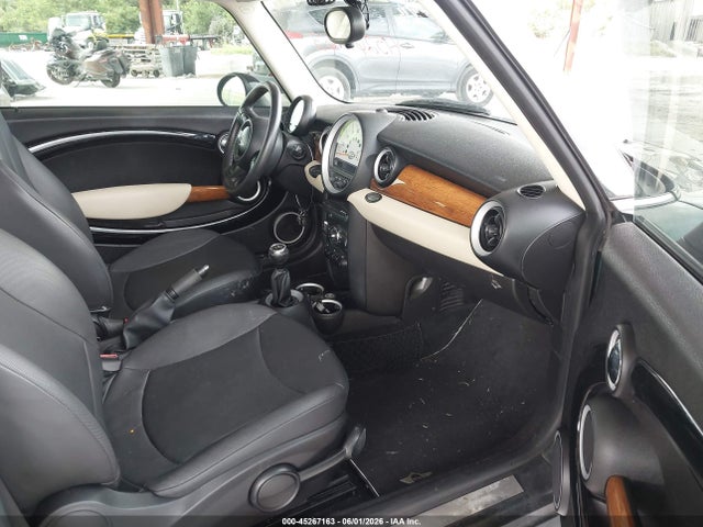 Auction sale of the 2012 Mini Cooper, vin: WMWSU3C58CT368206, lot number: 45267163