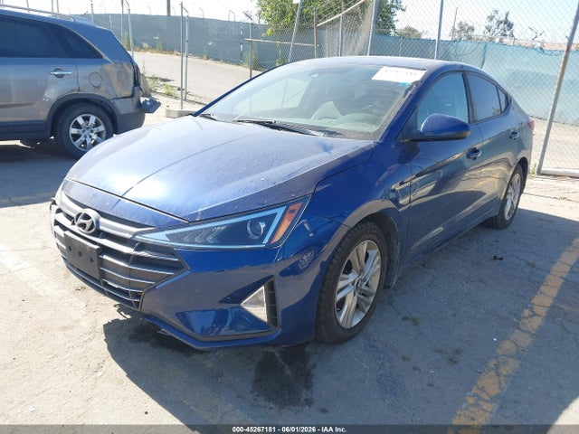 Hyundai Elantra Value Edition 2019 5NPD84LF4KH480972 Image 2