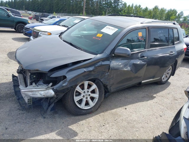 45267227 :رقم المزاد ، 5TDBK3EH6CS152787 vin ، 2012 Toyota Highlander Se V6 مزاد بيع