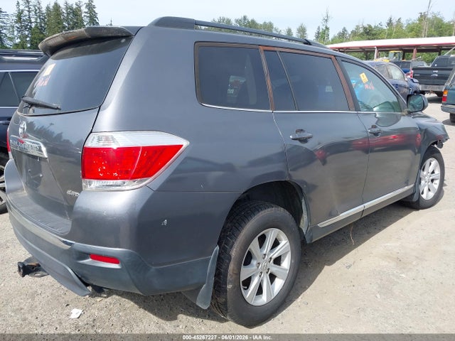 45267227 :رقم المزاد ، 5TDBK3EH6CS152787 vin ، 2012 Toyota Highlander Se V6 مزاد بيع
