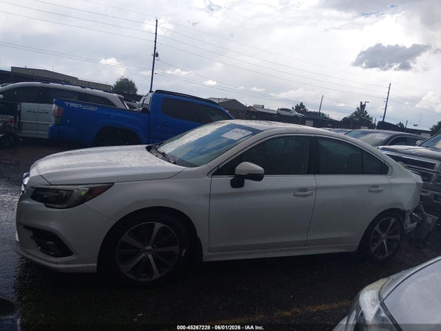 45267228 :رقم المزاد ، 4S3BNAN62J3035703 vin ، 2018 Subaru Legacy 2.5i Limited مزاد بيع