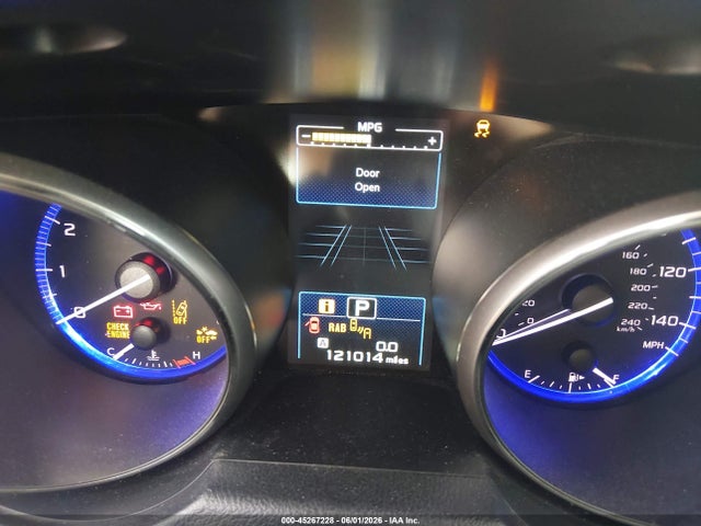 45267228 :رقم المزاد ، 4S3BNAN62J3035703 vin ، 2018 Subaru Legacy 2.5i Limited مزاد بيع