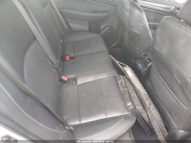 45267228 :رقم المزاد ، 4S3BNAN62J3035703 vin ، 2018 Subaru Legacy 2.5i Limited مزاد بيع