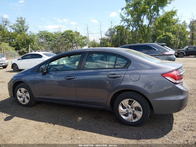 45267255 :رقم المزاد ، 2HGFB2F51FH502895 vin ، 2015 Honda Civic Lx مزاد بيع