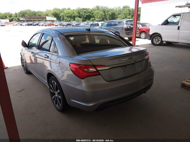 Aukcja sprzedaży 2014 Chrysler 200 Touring, vin: 1C3CCBBBXEN107800, numer aukcji: 45267312