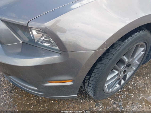 Aukcja sprzedaży 2013 Ford Mustang V6 Premium, vin: 1ZVBP8AM7D5283149, numer aukcji: 45267318
