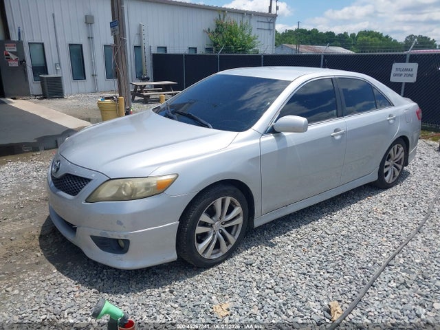 45267341 :رقم المزاد ، 4T1BF3EK2BU770954 vin ، 2011 Toyota Camry Se مزاد بيع