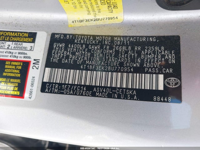 45267341 :رقم المزاد ، 4T1BF3EK2BU770954 vin ، 2011 Toyota Camry Se مزاد بيع
