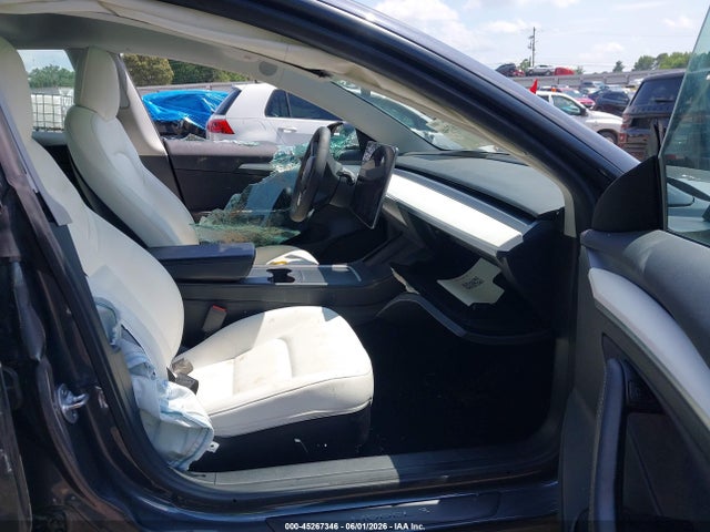 Tesla Model 3 Rear-wheel Drive 2022 5YJ3E1EA2NF361874 Image 5