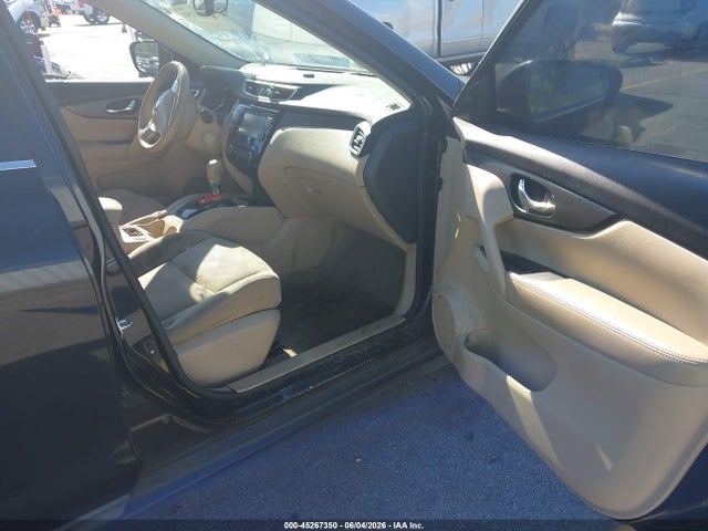 Aukcja sprzedaży 2015 Nissan Rogue Sv, vin: 5N1AT2MT2FC807408, numer aukcji: 45267350