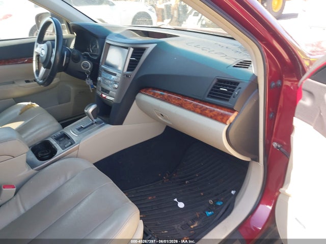 2011 Subaru Outback 2.5i Limited მანქანა იყიდება აუქციონზე, vin: 4S4BRBLCXB3350457, აუქციონის ნომერი: 45267397