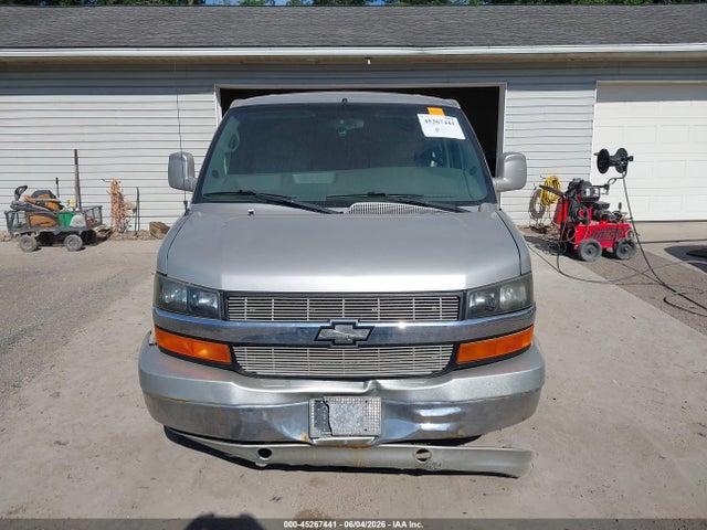 45267441 :رقم المزاد ، 1GBFG15T551156412 vin ، 2005 Chevrolet Express Upfitter مزاد بيع