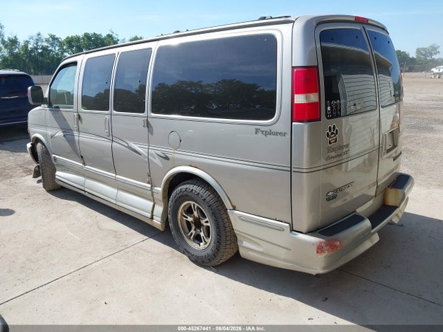 45267441 :رقم المزاد ، 1GBFG15T551156412 vin ، 2005 Chevrolet Express Upfitter مزاد بيع