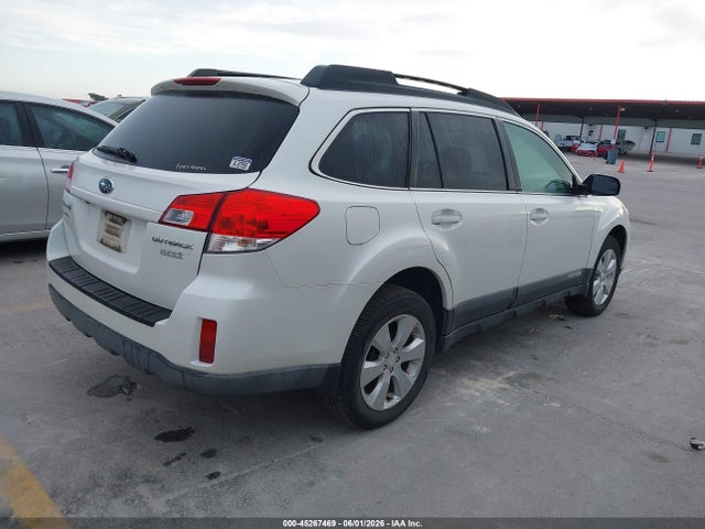 45267469 :رقم المزاد ، 4S4BRBGC0B3331328 vin ، 2011 Subaru Outback 2.5i Premium مزاد بيع