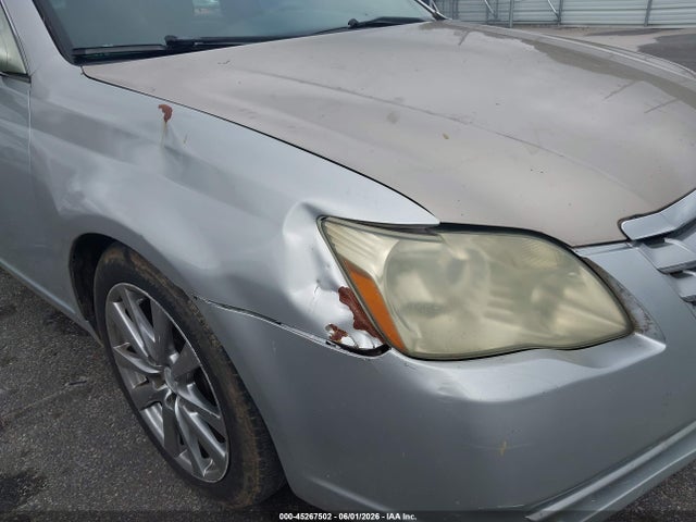 Продаж на аукціоні авто 2005 Toyota Avalon Xl, vin: 4T1BK36B05U055556, номер лоту: 45267502