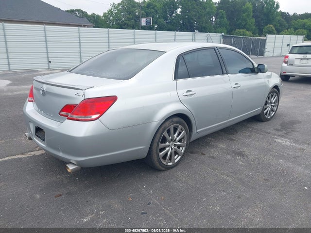 Продаж на аукціоні авто 2005 Toyota Avalon Xl, vin: 4T1BK36B05U055556, номер лоту: 45267502