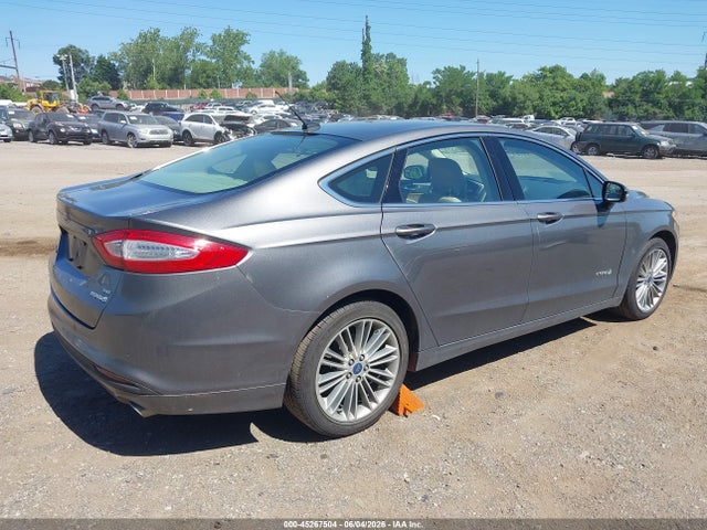 3FA6P0LU8ER216728 Ford Fusion Hybrid Se