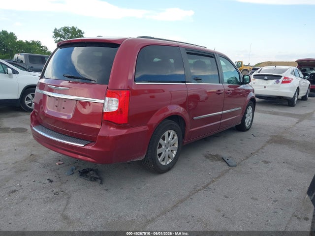 45267510 :رقم المزاد ، 2C4RC1BGXFR636860 vin ، 2015 Chrysler Town & Country Touring مزاد بيع