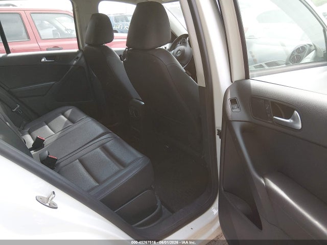 Продаж на аукціоні авто 2017 Volkswagen Tiguan 2.0t/2.0t S, vin: WVGAV7AX9HK004098, номер лоту: 45267516