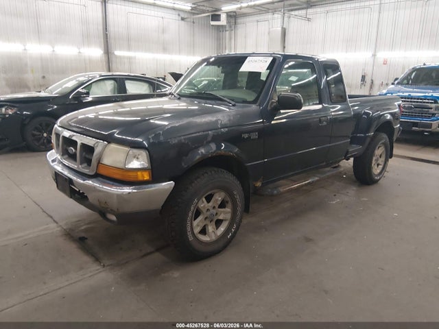 45267528 :رقم المزاد ، 1FTZR15V1YPB84794 vin ، 2000 Ford Ranger Xl/xlt مزاد بيع