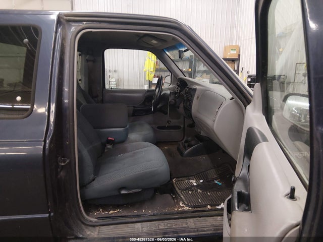 45267528 :رقم المزاد ، 1FTZR15V1YPB84794 vin ، 2000 Ford Ranger Xl/xlt مزاد بيع
