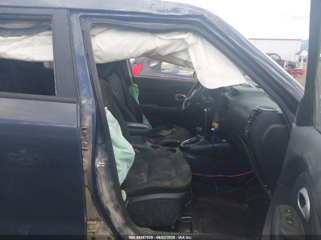KNDJP3A50F7114835 KIA SOUL +