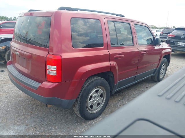 2015 Jeep Patriot Sport მანქანა იყიდება აუქციონზე, vin: 1C4NJPBA2FD284556, აუქციონის ნომერი: 45267554